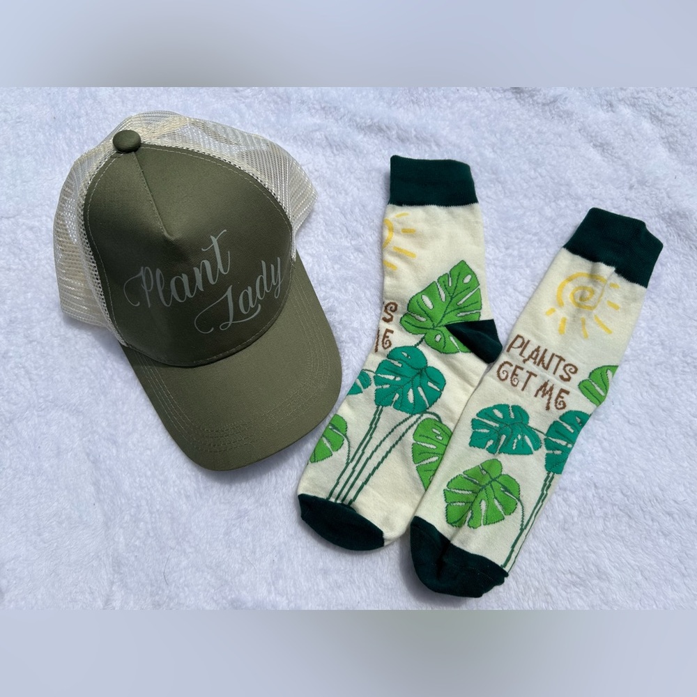 Womens Plant Lady Gardening Gift Set Hat and Socks